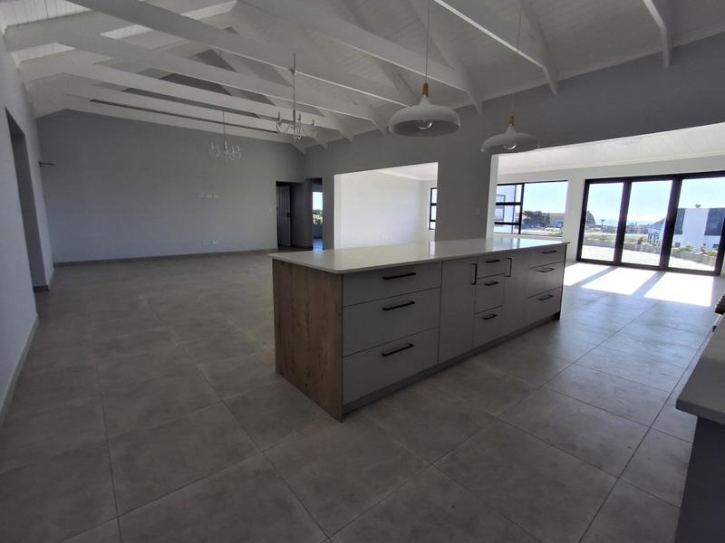 4 Bedroom Property for Sale in Da Gama Bay Western Cape